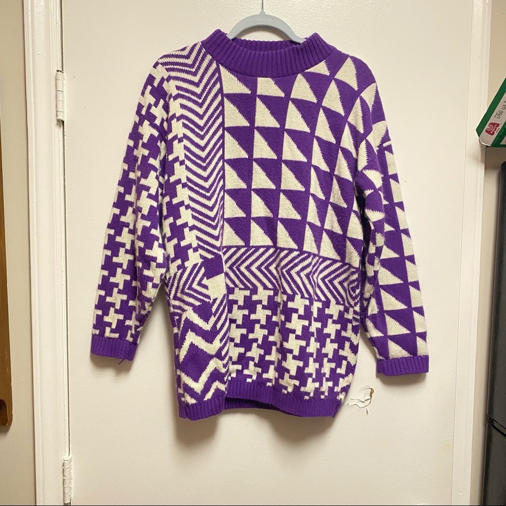 90s/80s vintage geometric modern purple and white sweater oversized